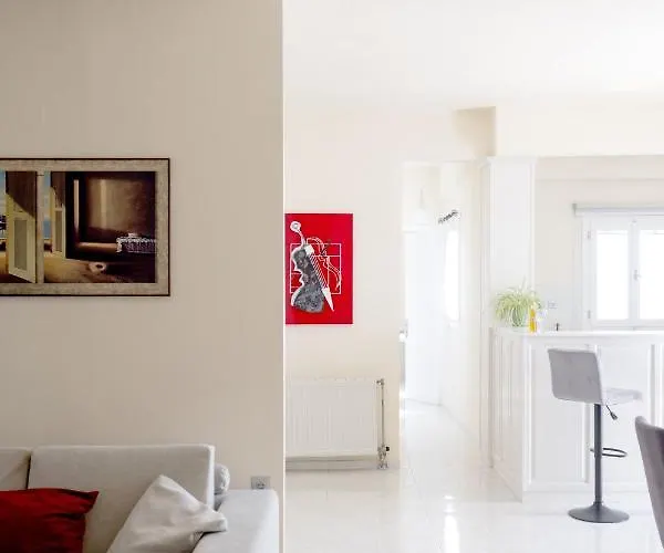 Апартаменты The Sea