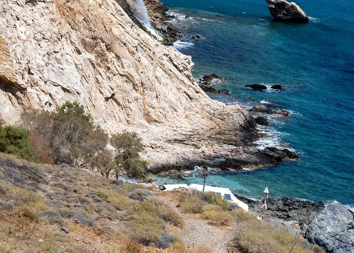 The Sea Апартаменты