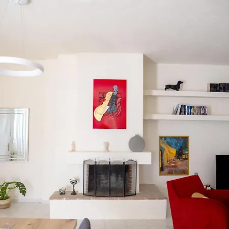 The Sea Apartment